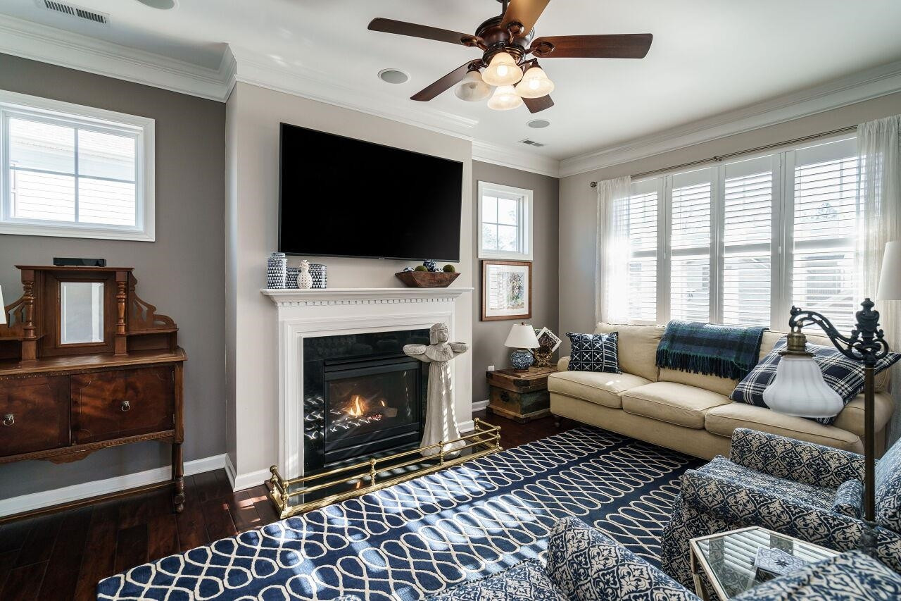 1344 Rodessa Run Raleigh, NC 27607 - Photo 10 of 38 Family Room