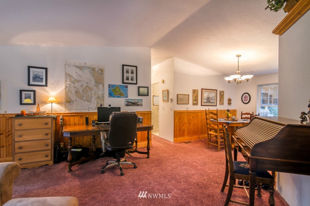 3554 Loomis Trail Road Blaine, WA 98230 - Photo 7 of 23 a view of a livingroom with furniture