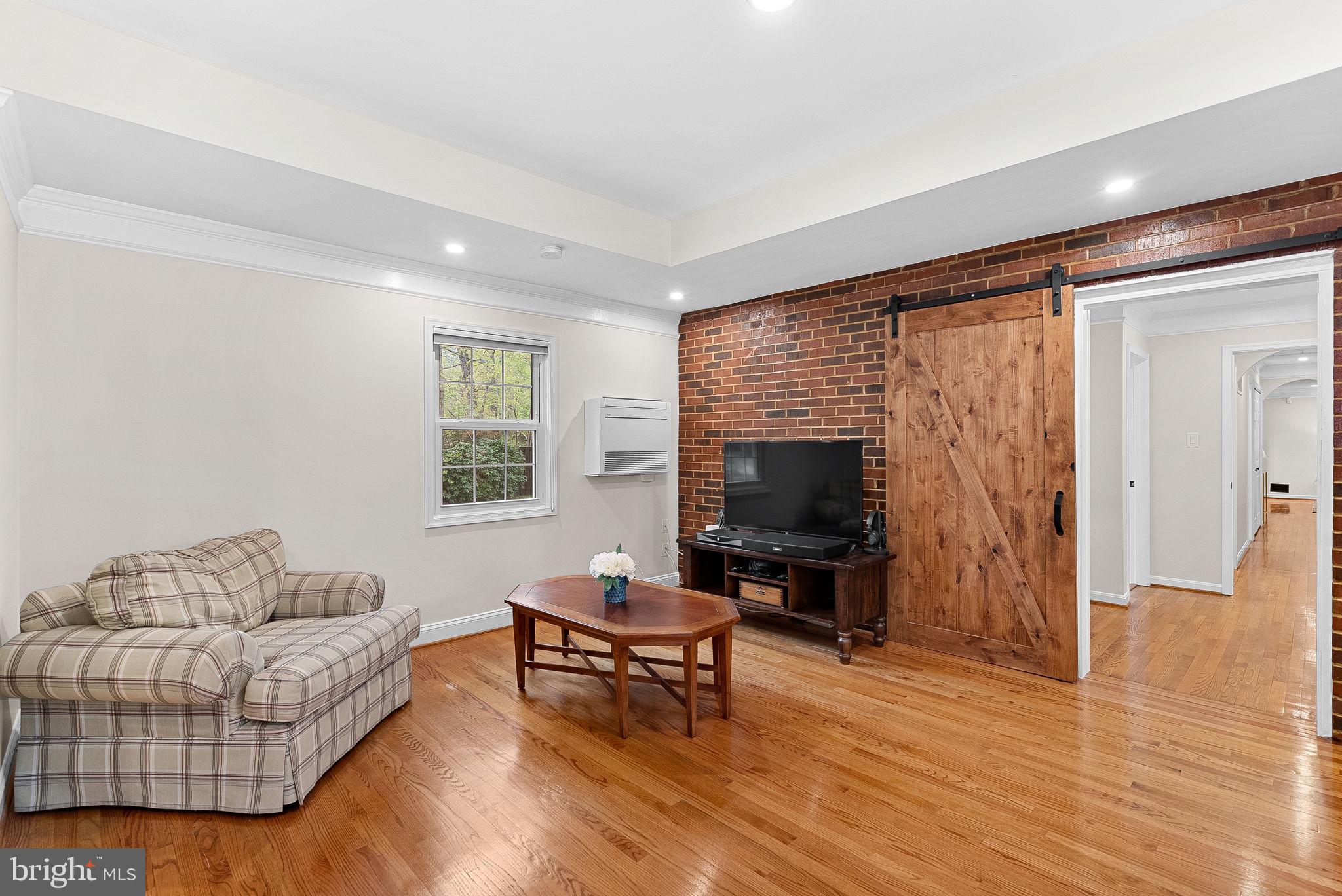 2520 Fowlers Lane Reston, VA 20191 - Photo 22 of 66