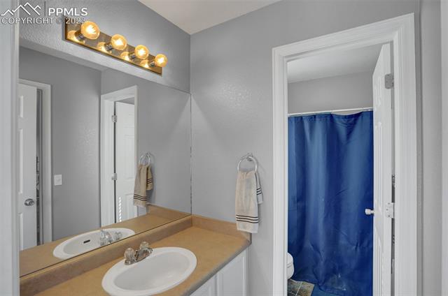 9332 St.George Road Peyton, CO 80831 - Photo 21 of 28 Upper bathroom