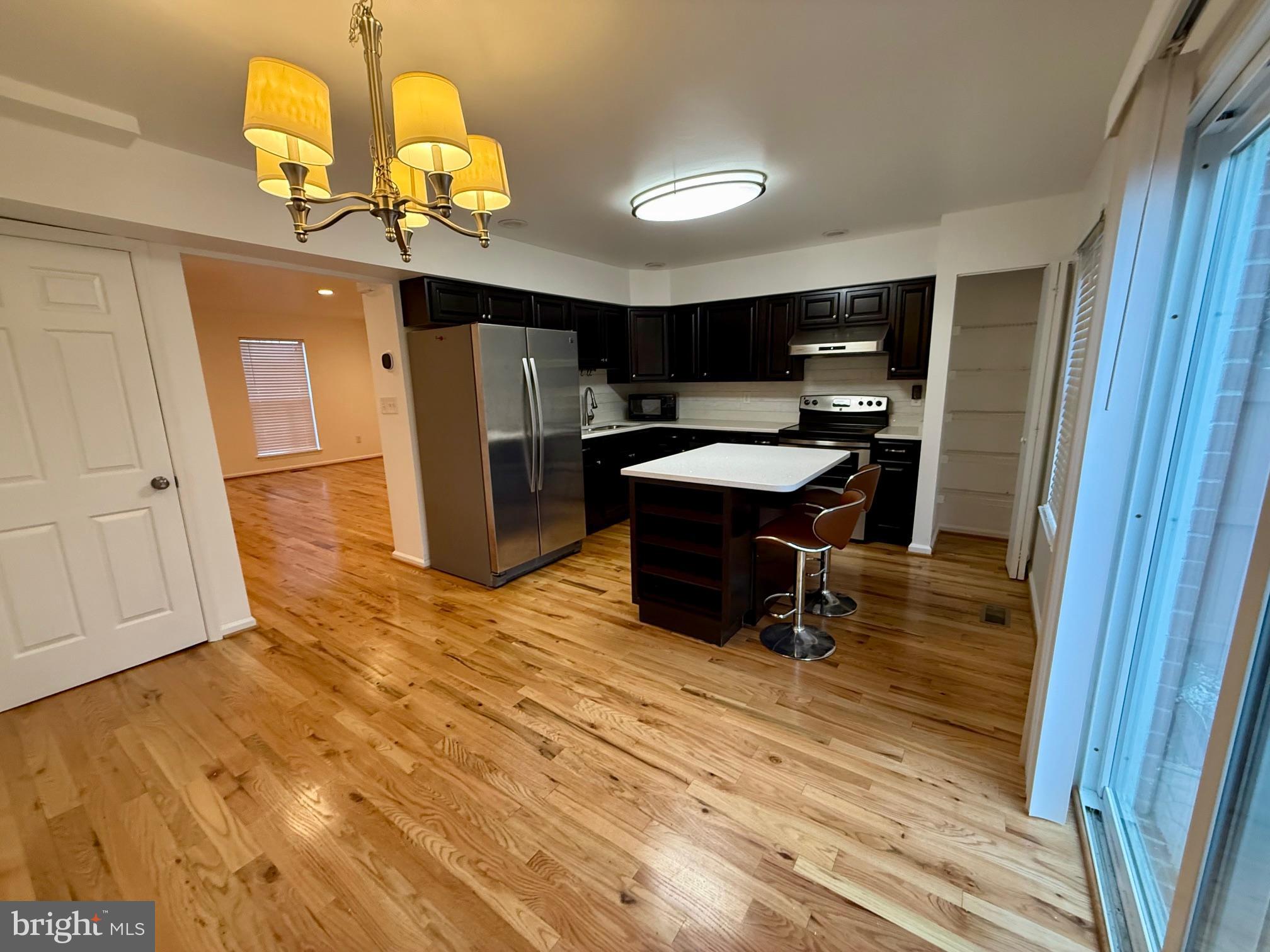 1022 Dartmouth Glen Way Baltimore, MD 21212 - Photo 1 of 40