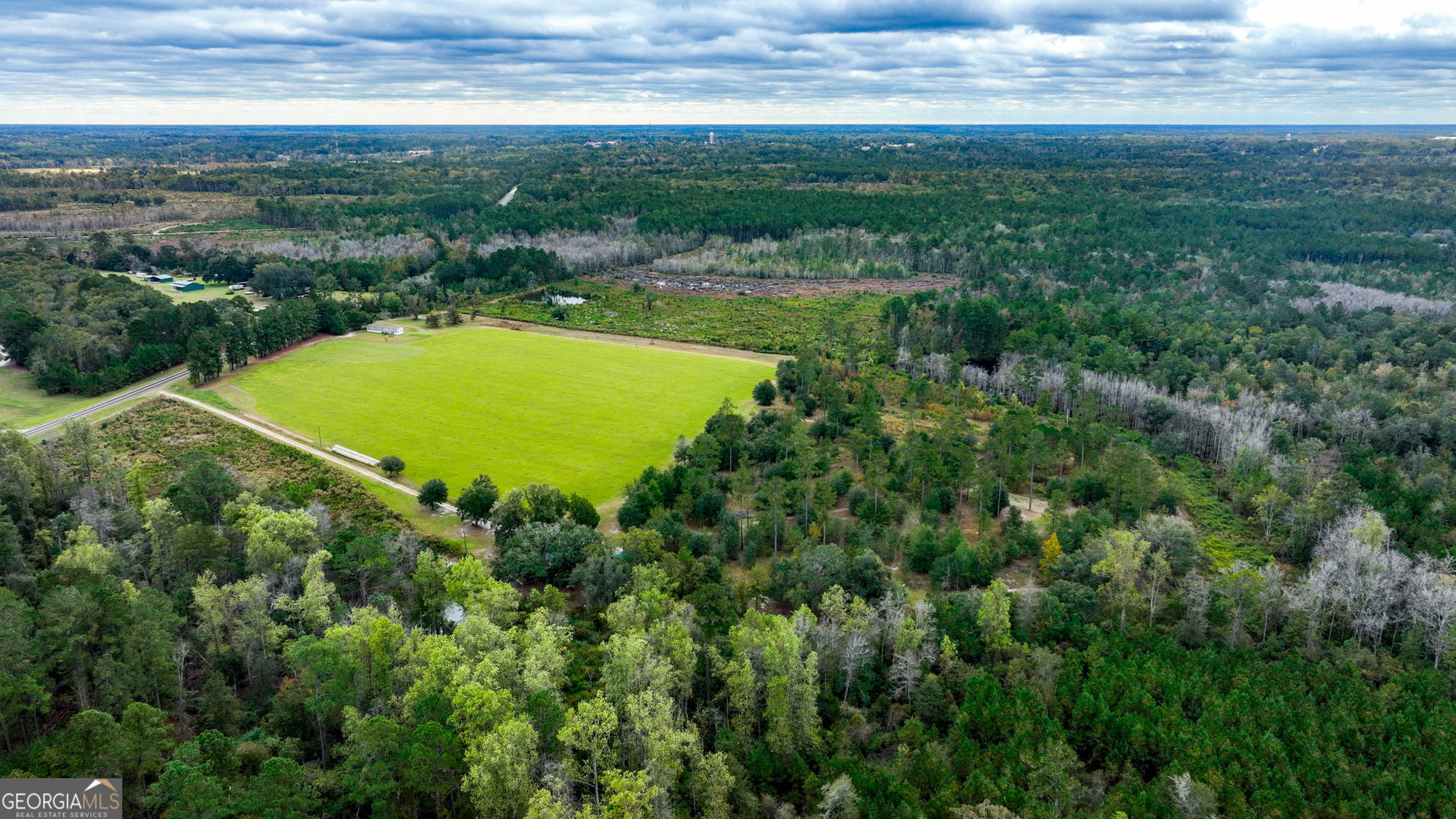 0 Hendrix Bridge Road Claxton, GA 30417 - Photo 4 of 19 a view of a city