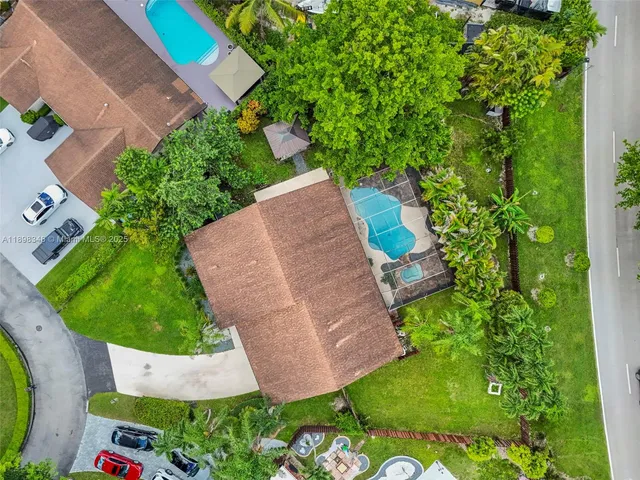 $5,000 | 15531 Southwest 54th Terrace, Miami, FL 33185