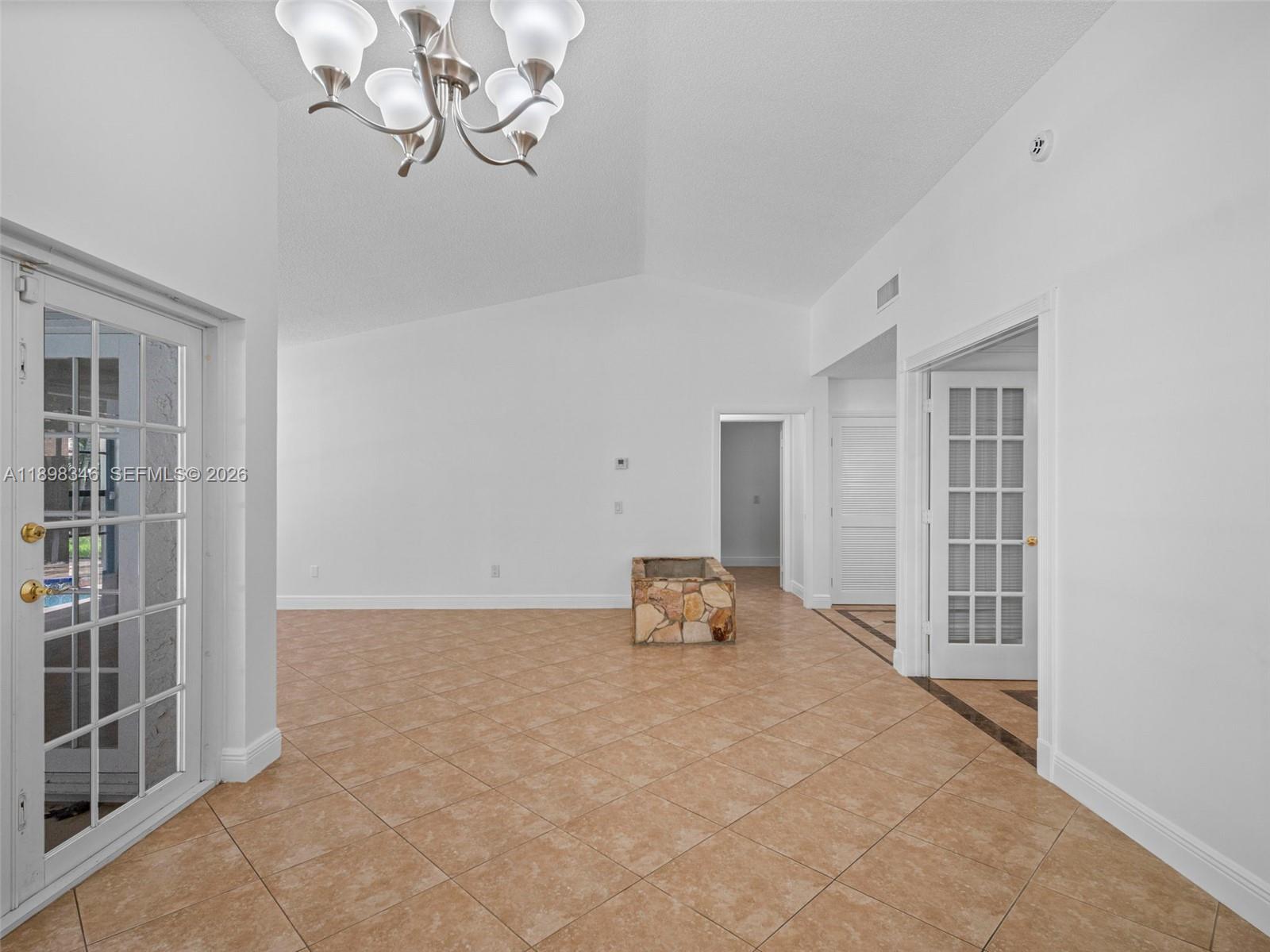 15531 Southwest 54th Terrace Miami, FL 33185 - Photo 6 of 61