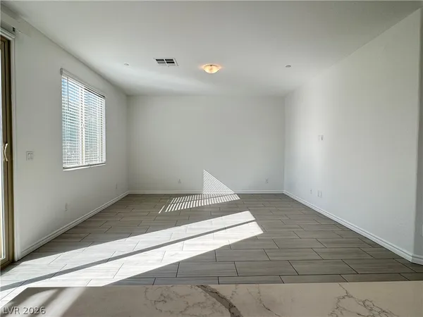 $2,650 | 945 Sycamore Falls Street, Henderson, NV 89052