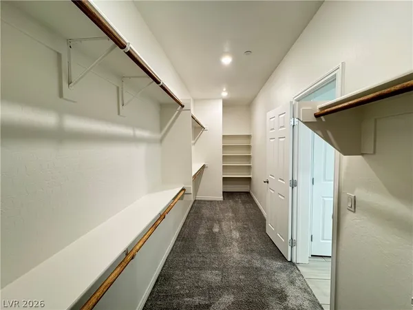 $2,650 | 945 Sycamore Falls Street, Henderson, NV 89052