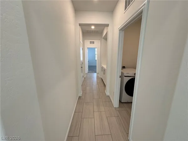 $2,650 | 945 Sycamore Falls Street, Henderson, NV 89052