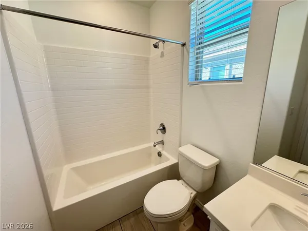 $2,650 | 945 Sycamore Falls Street, Henderson, NV 89052