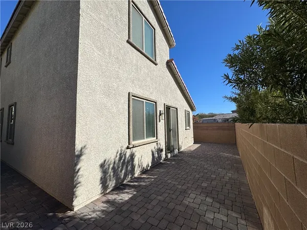 $2,650 | 945 Sycamore Falls Street, Henderson, NV 89052