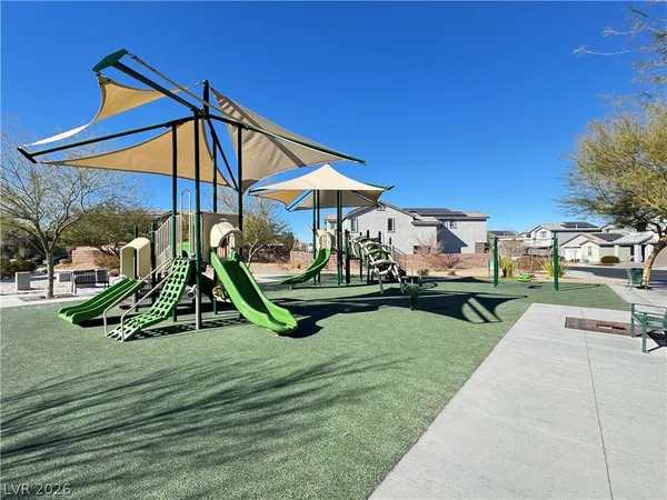 $2,650 | 945 Sycamore Falls Street, Henderson, NV 89052