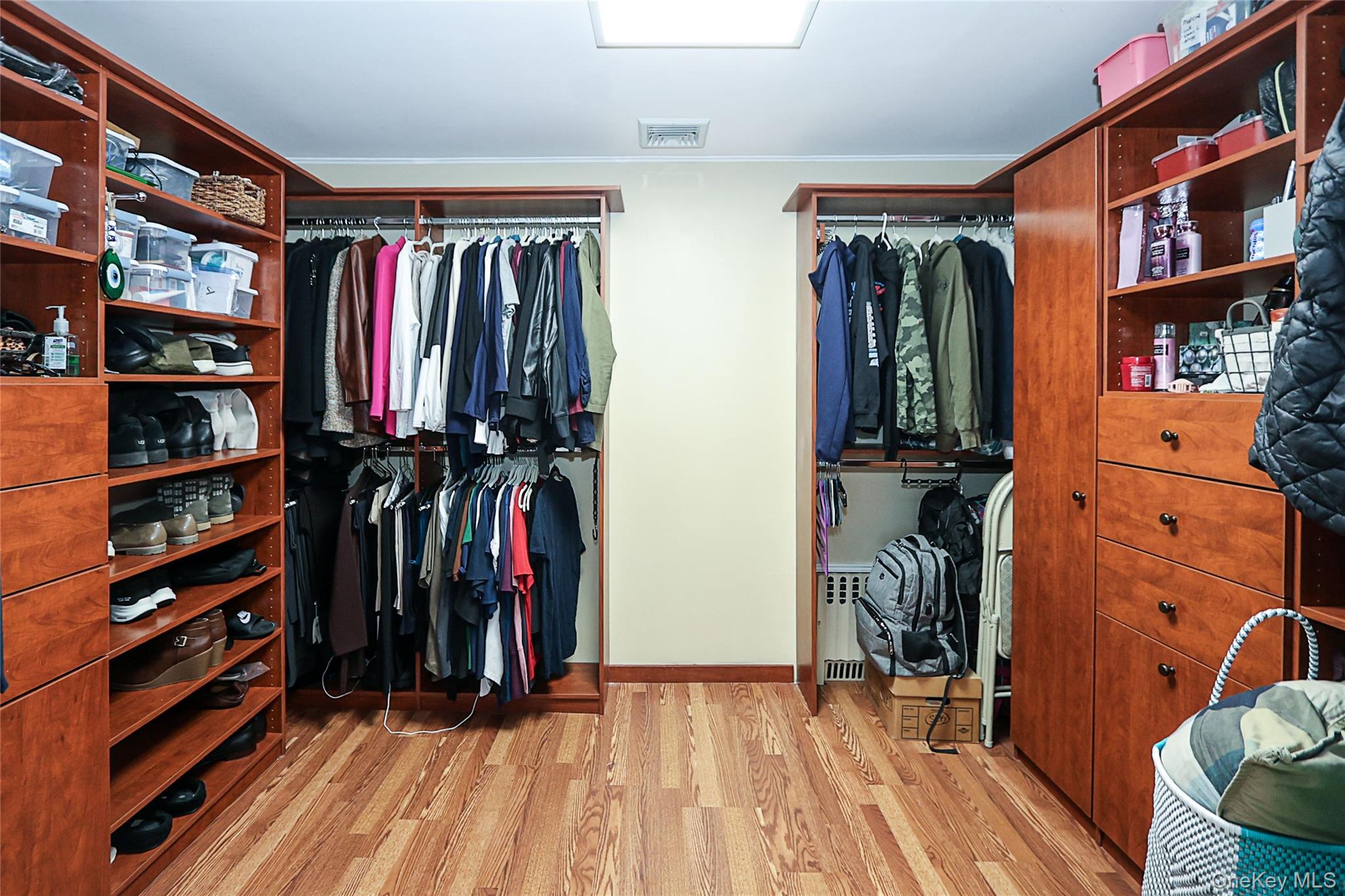 1481 North Meadow Road Merrick, NY 11566 - Photo 12 of 24