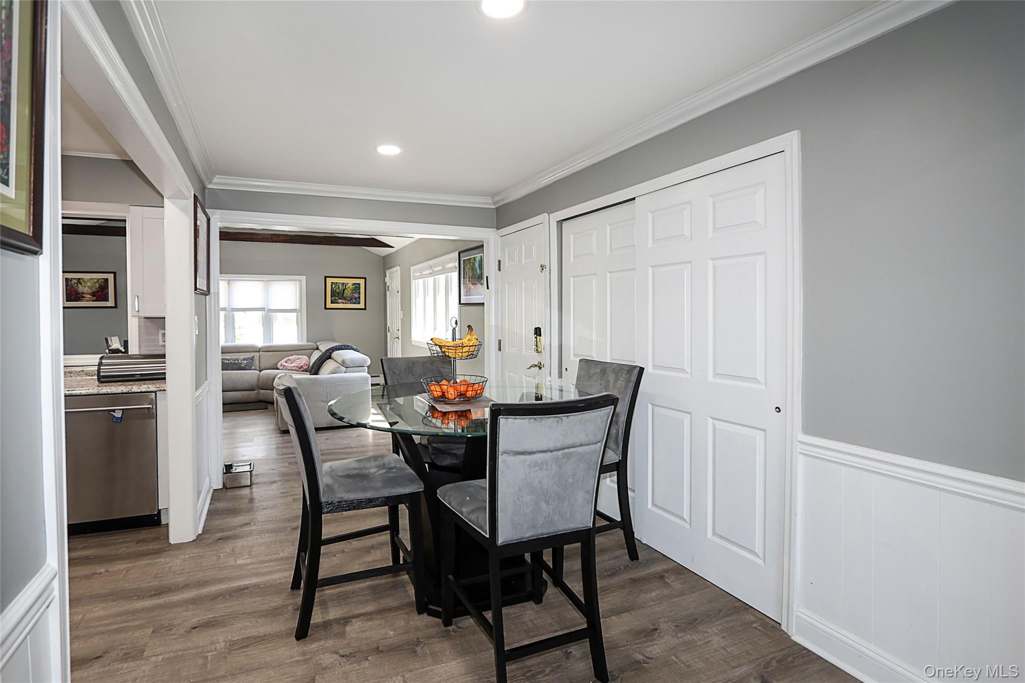 1481 North Meadow Road Merrick, NY 11566 - Photo 7 of 24