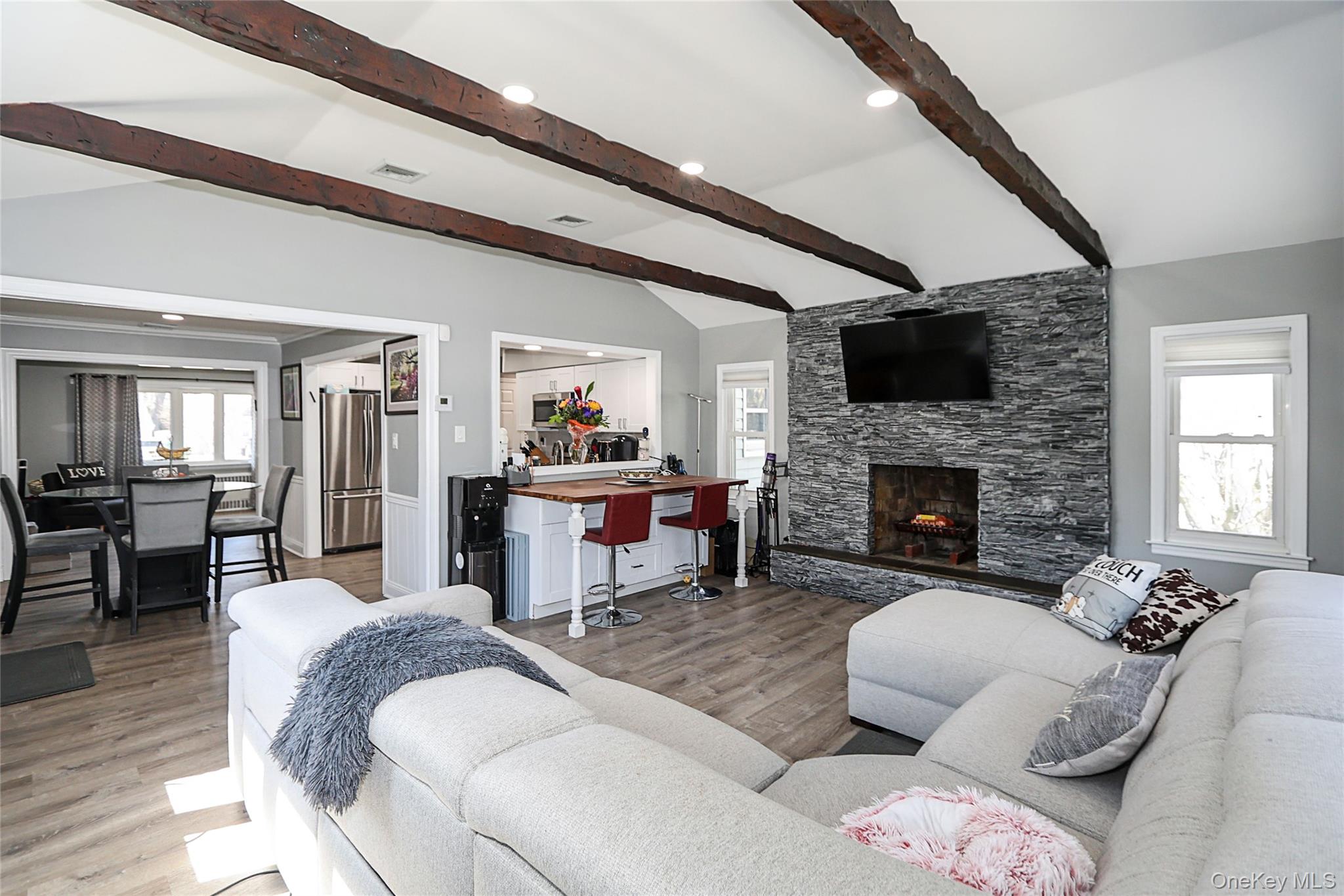 1481 North Meadow Road Merrick, NY 11566 - Photo 9 of 24