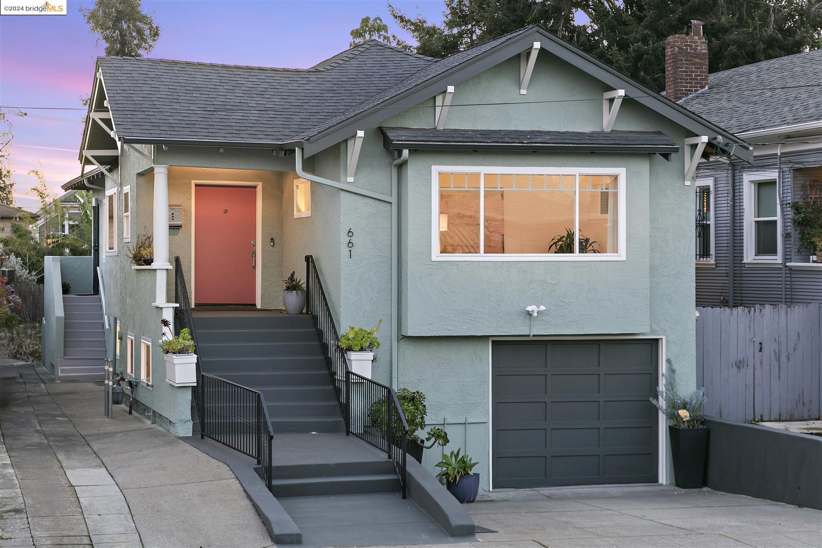 661 42nd Street, Oakland, CA 94609 Compass