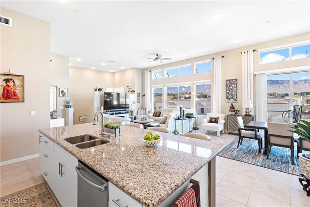 $929,000 | 4308 Veraz Street, Las Vegas, NV 89135