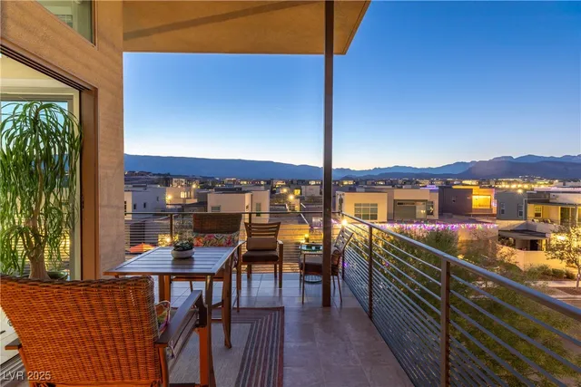 $929,000 | 4308 Veraz Street, Las Vegas, NV 89135