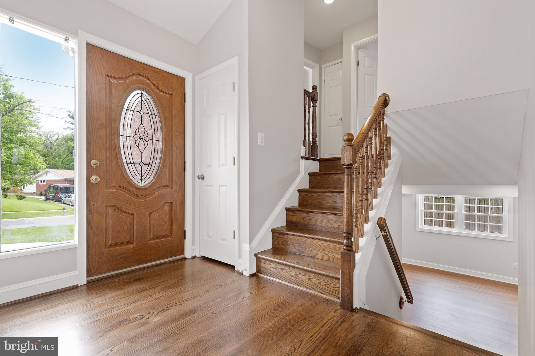 11512 Yates Street Silver Spring, MD 20902 - Photo 3 of 29 Gallery Image 3