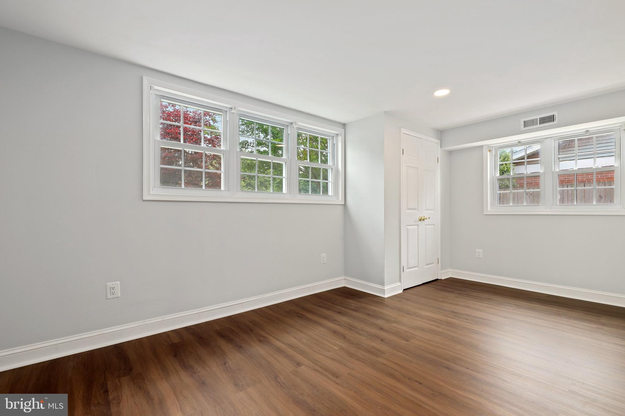 11512 Yates Street Silver Spring, MD 20902 - Photo 24 of 29 Gallery Image 24