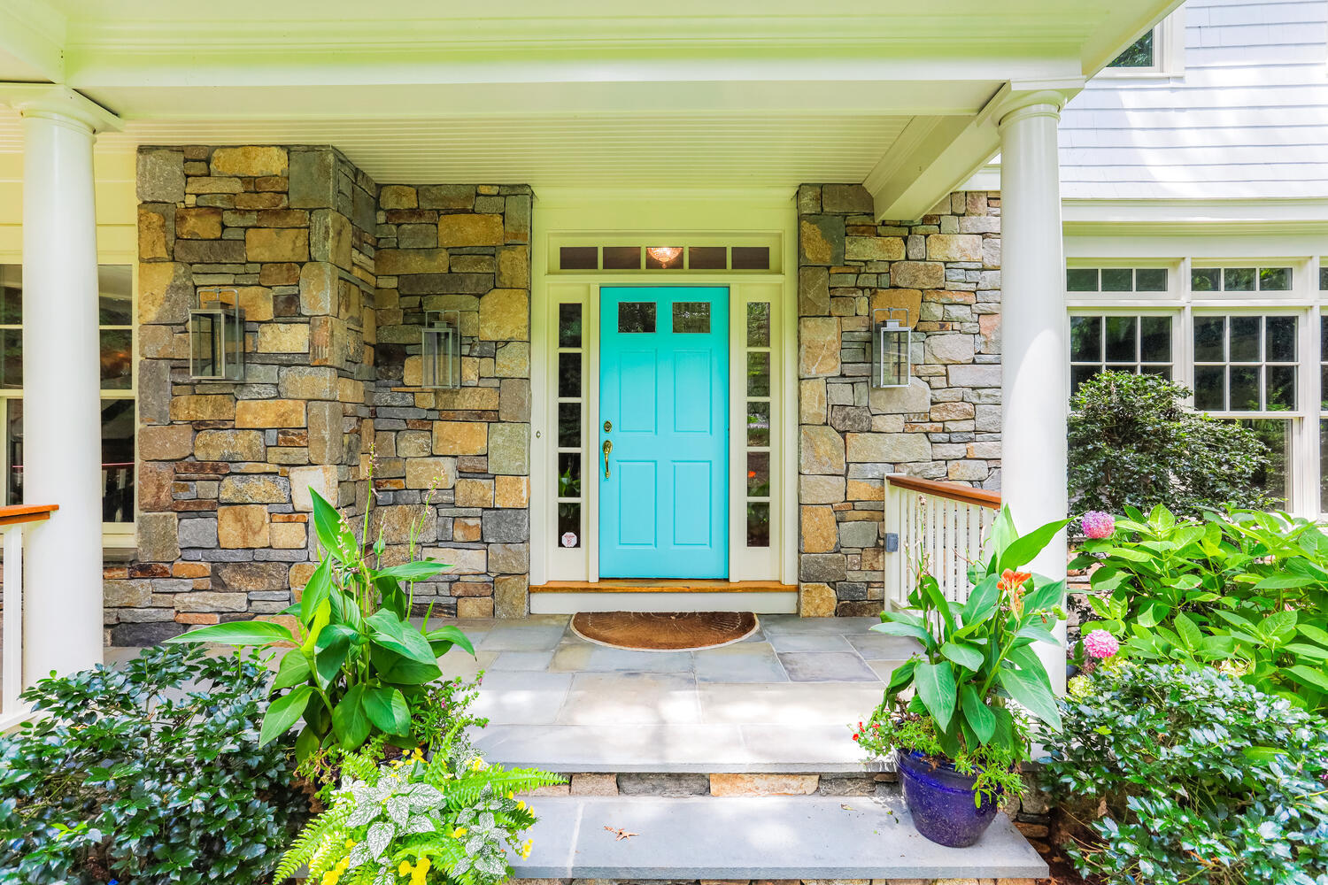 29 Old Oak Road Darien, CT 06820 - Photo 2 of 31 a view of a building with a potted plant