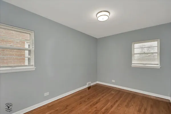$314,900 | 3904 West 58th Place, Chicago, IL 60629
