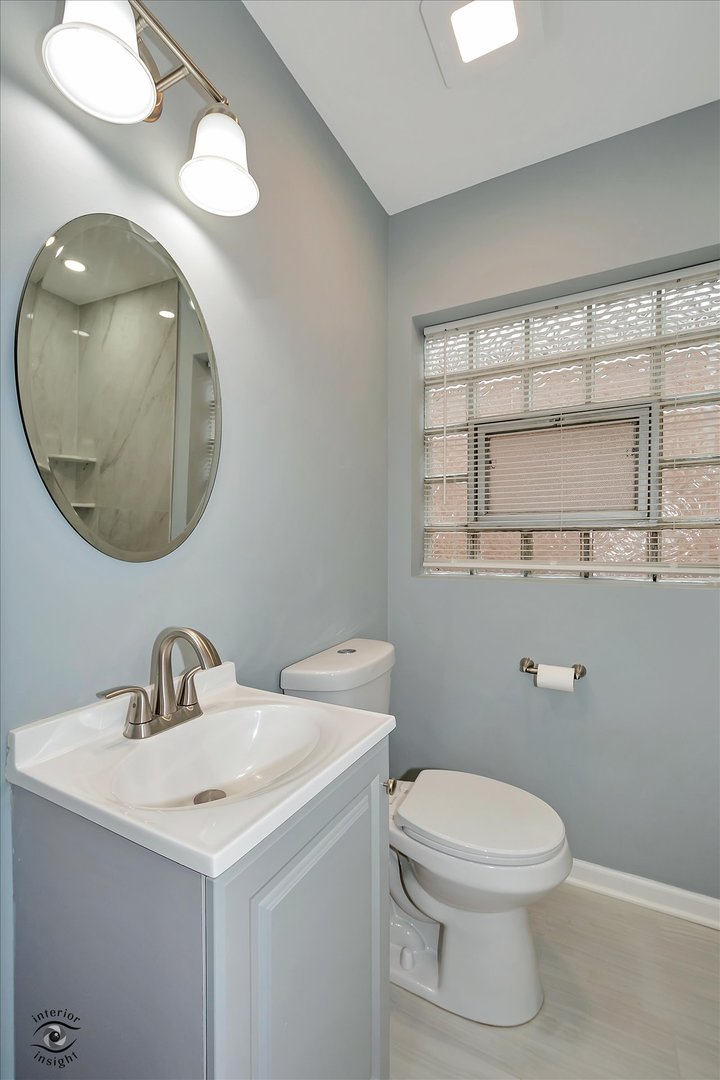 3904 West 58th Place Chicago, IL 60629 - Photo 17 of 27