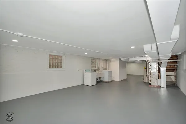 $314,900 | 3904 West 58th Place, Chicago, IL 60629
