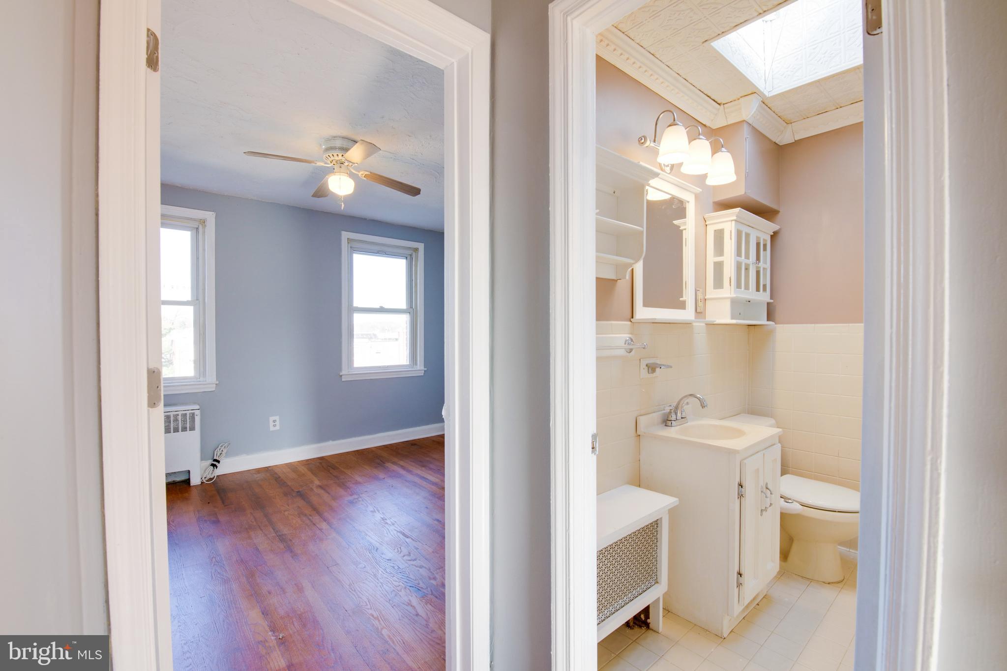 3626 Clarenell Road Baltimore, MD 21229 - Photo 17 of 23 Gallery Image 17