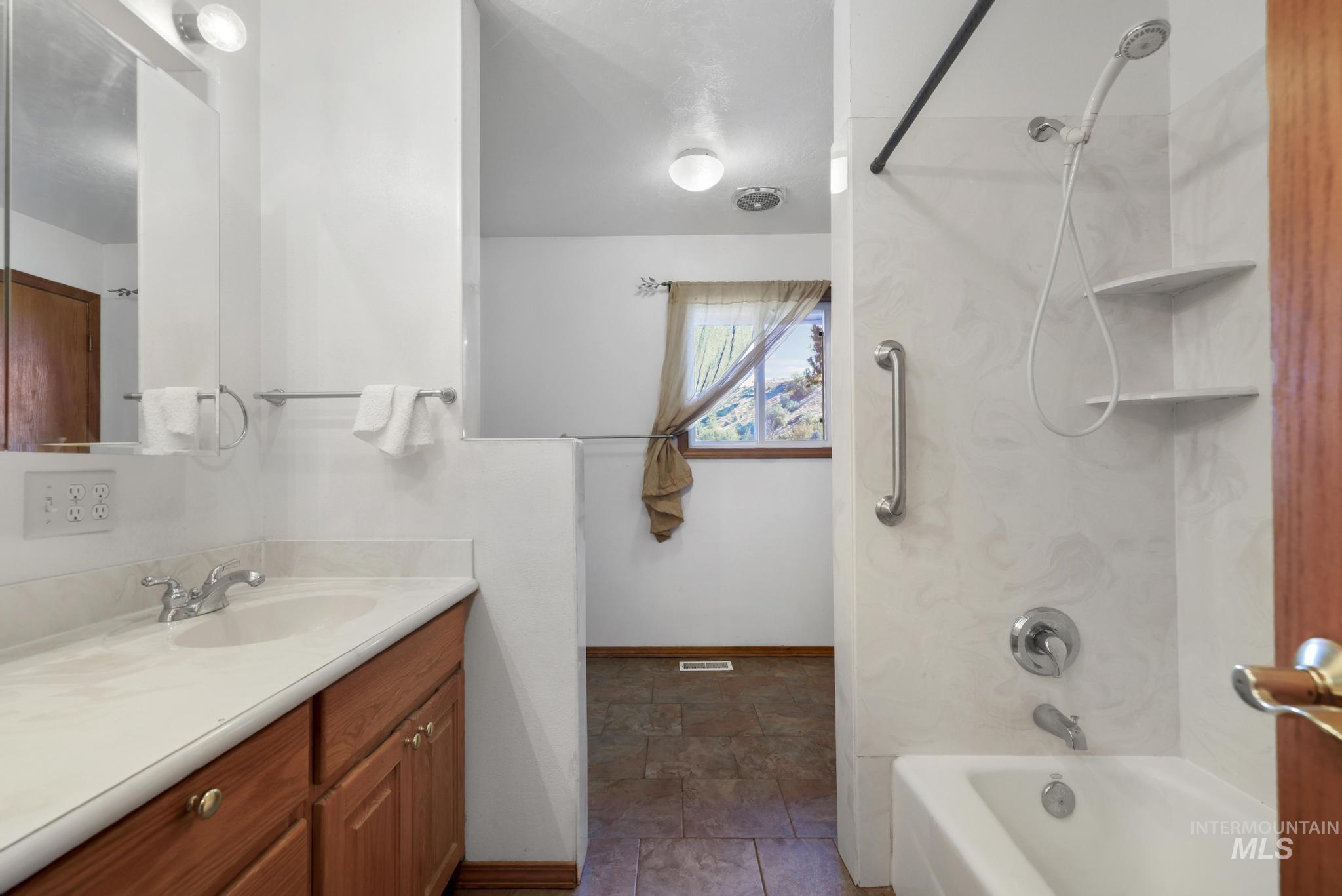 4796 River Road Buhl, ID 83316 - Photo 17 of 46 Gallery Image 17