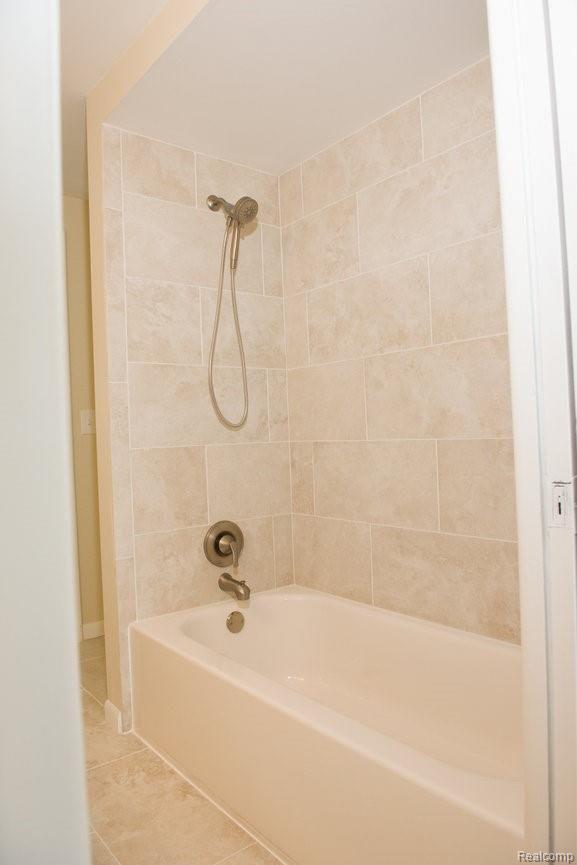 3427 Crooks Road Royal Oak, MI 48073 - Photo 12 of 19 Crooks_RD-5.jpg