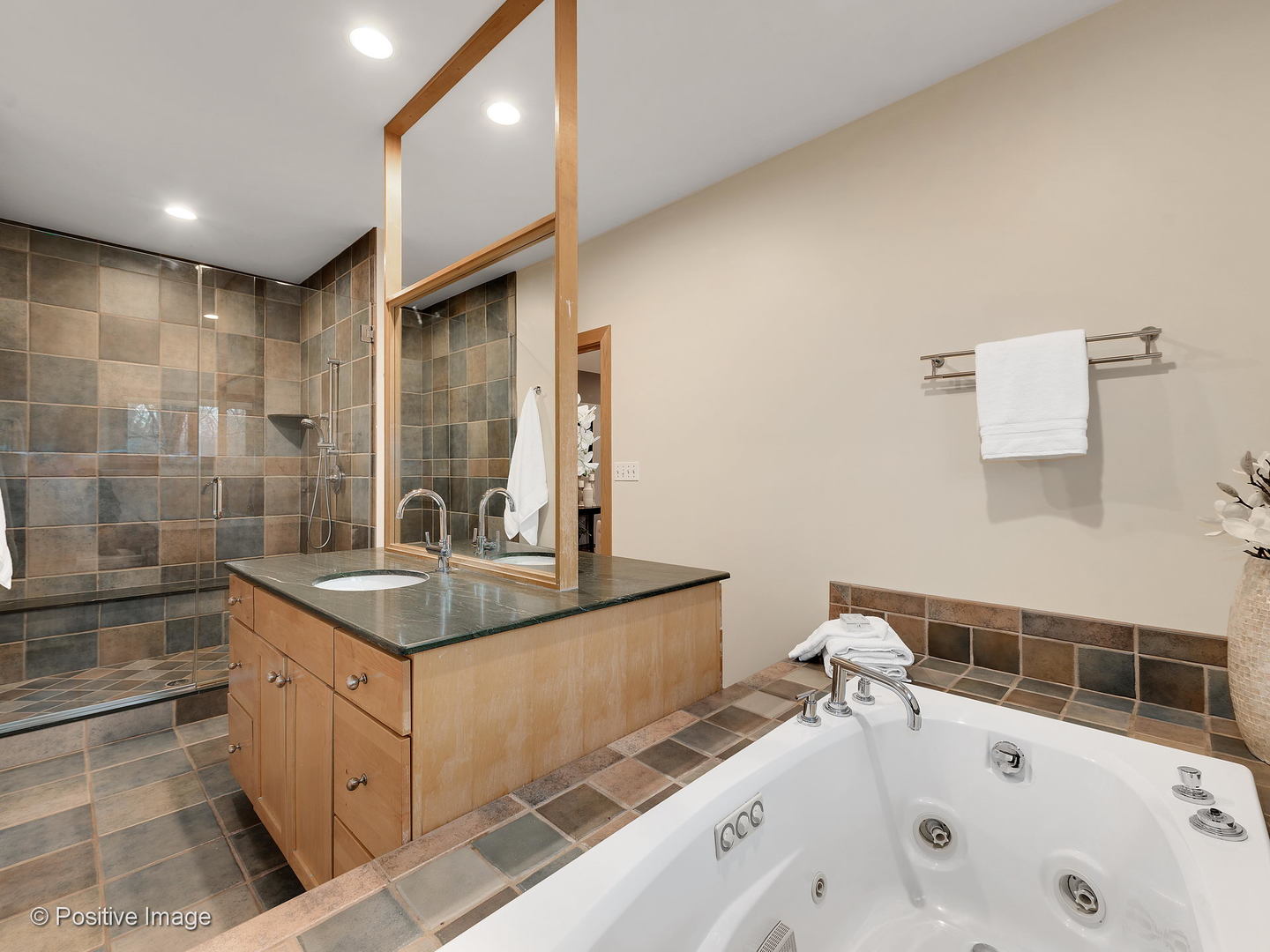 5509 Dunham Road Downers Grove, IL 60516 - Photo 16 of 35