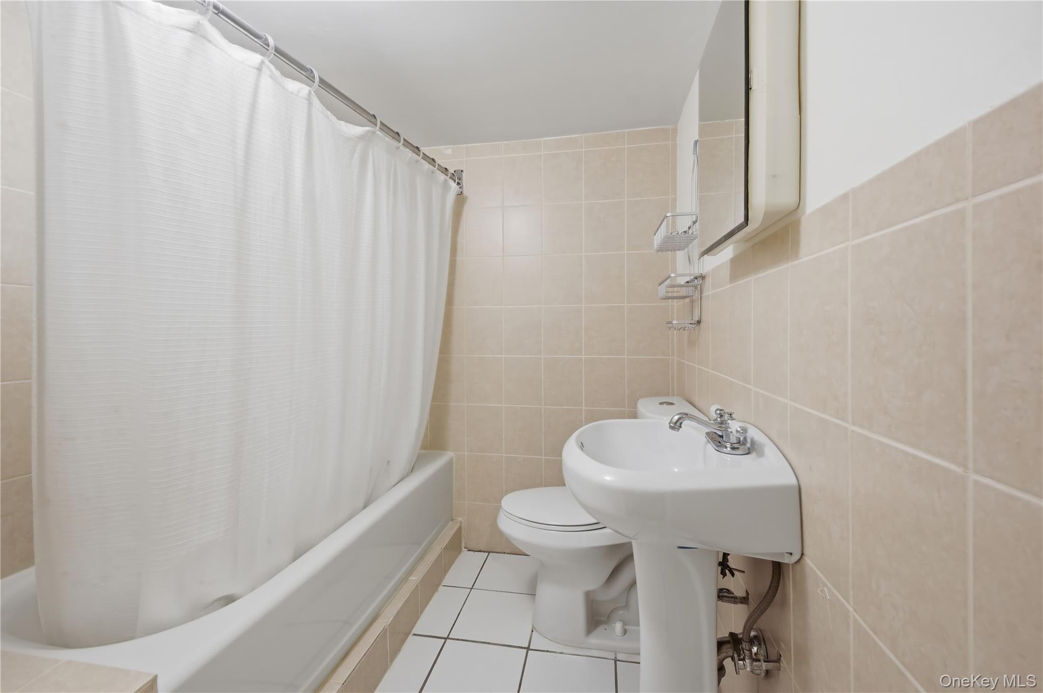 103 Heather Dell Road Ardsley, NY 10502 - Photo 16 of 18