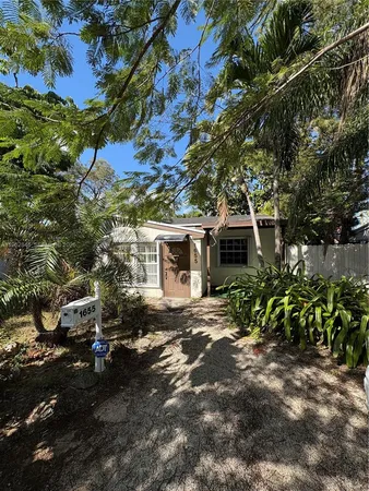 $3,425 | 1655 Northeast 175th Street, North Miami Beach, FL 33162