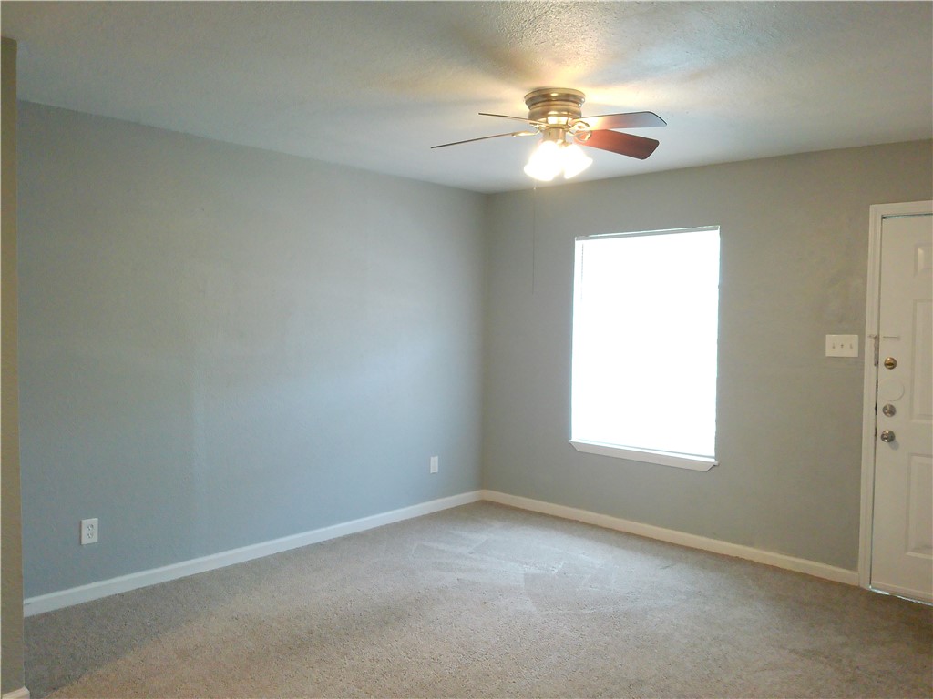 2026 Waldron Road, Unit 210 Corpus Christi, TX 78418 - Photo 6 of 9