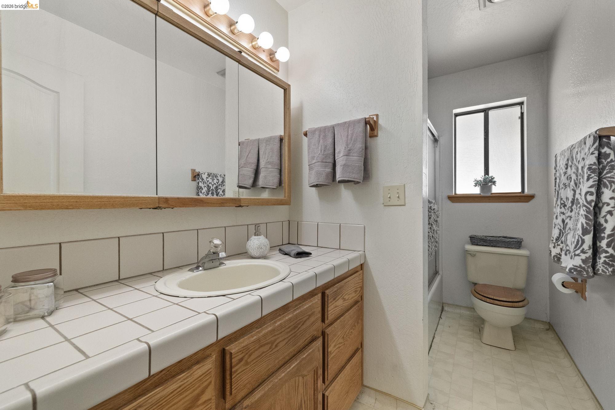 24043 Hitching Post Road Sonora, CA 95370 - Photo 17 of 33