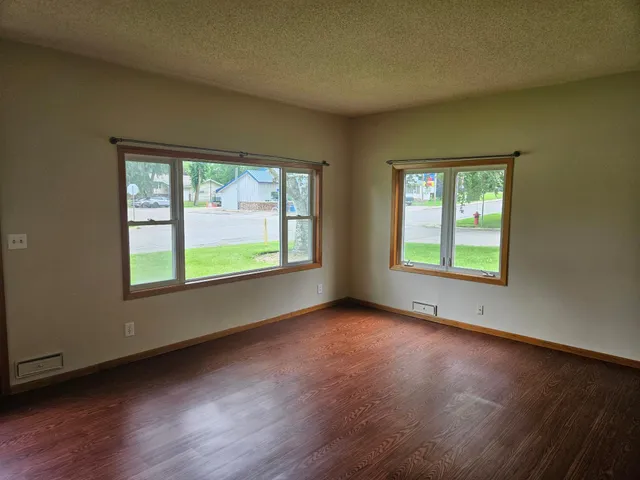 $219,900 | 641 2nd Street, Holdingford, MN 56340