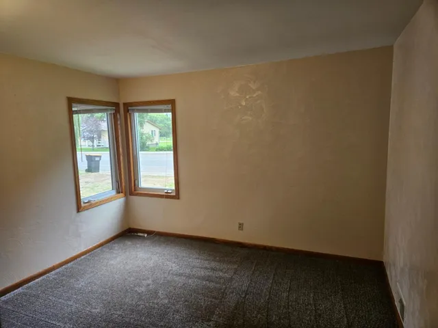 $219,900 | 641 2nd Street, Holdingford, MN 56340