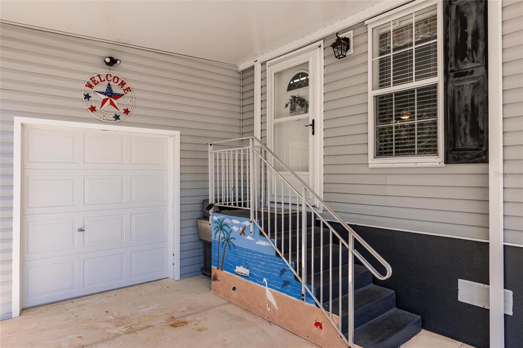 21 Rotterdam Punta Gorda, FL 33950 - Photo 17 of 40 a view of entryway