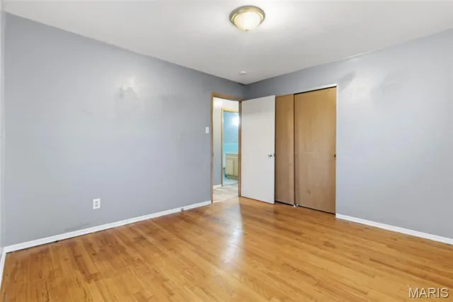 $94,900 | 8784 Darnell Place, Jennings, MO 63136