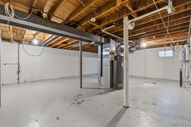 $94,900 | 8784 Darnell Place, Jennings, MO 63136