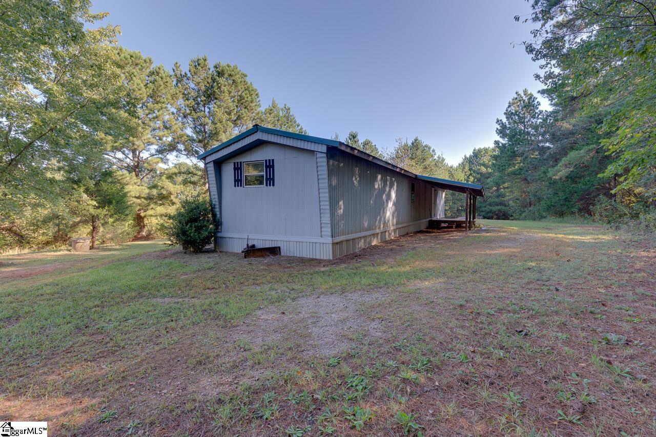 137 Holland Ford Road Pelzer, SC 29669 - Photo 8 of 32 Gallery Image 8