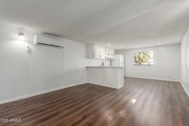 $45,000 | 2605 West Van Buren Street, Unit 62, Phoenix, AZ 85009