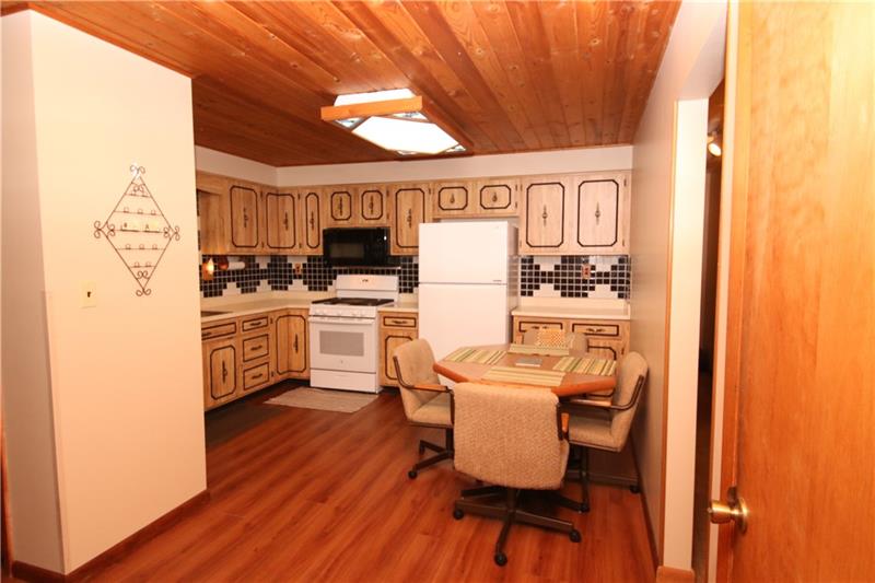 741 County Line Road Acme, PA 15610 - Photo 8 of 25