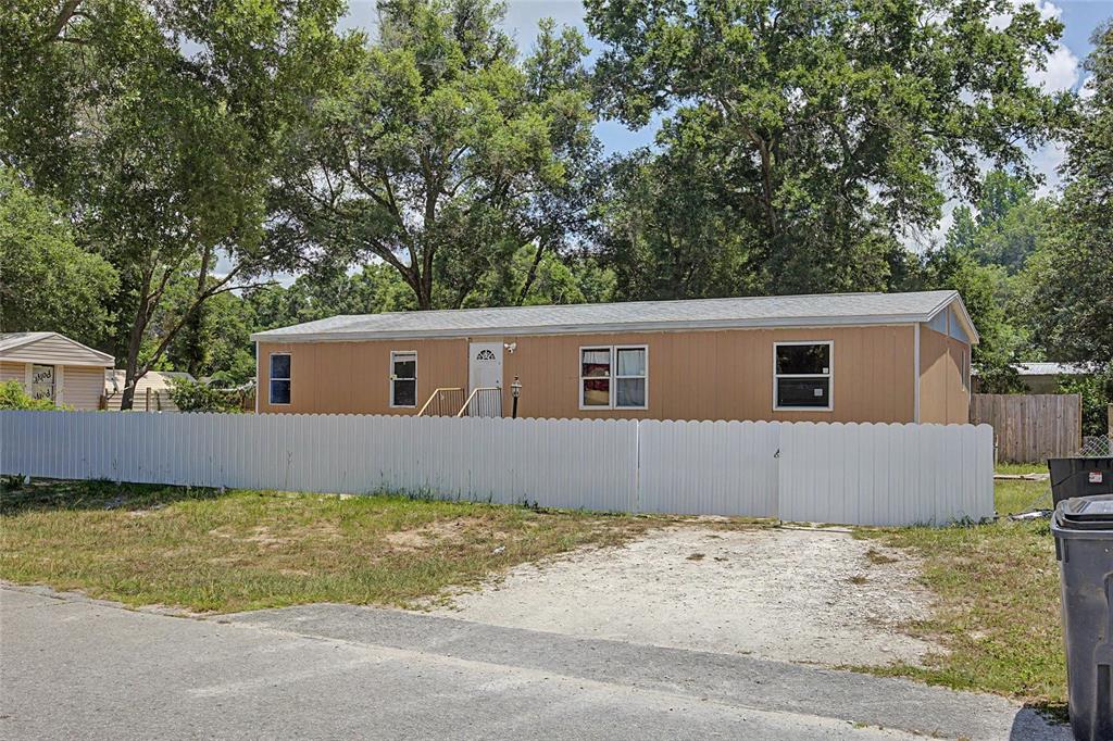 6944 Southwest 85th Place Ocala, FL 34476 - Photo 1 of 12