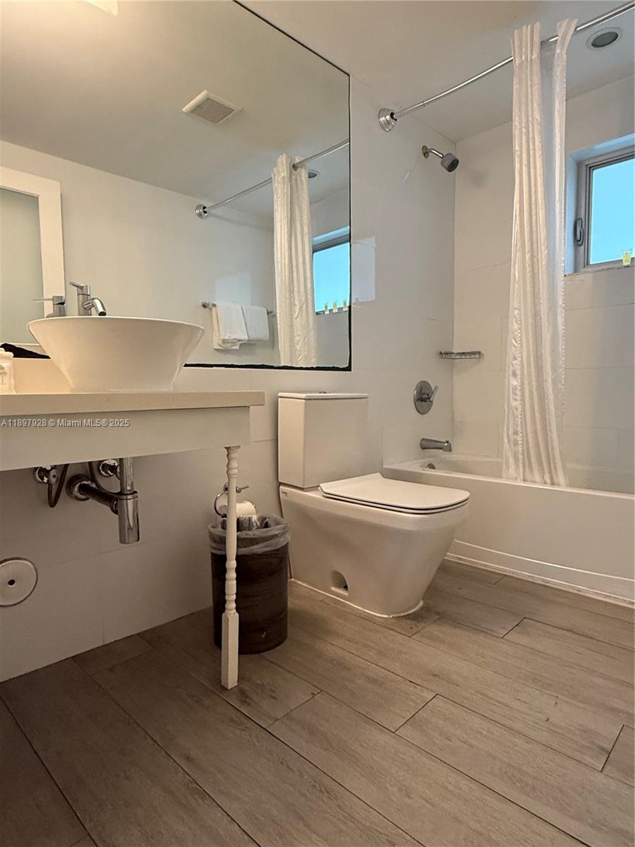 8320 Harding Avenue, Unit 1 Miami Beach, FL 33141 - Photo 7 of 7