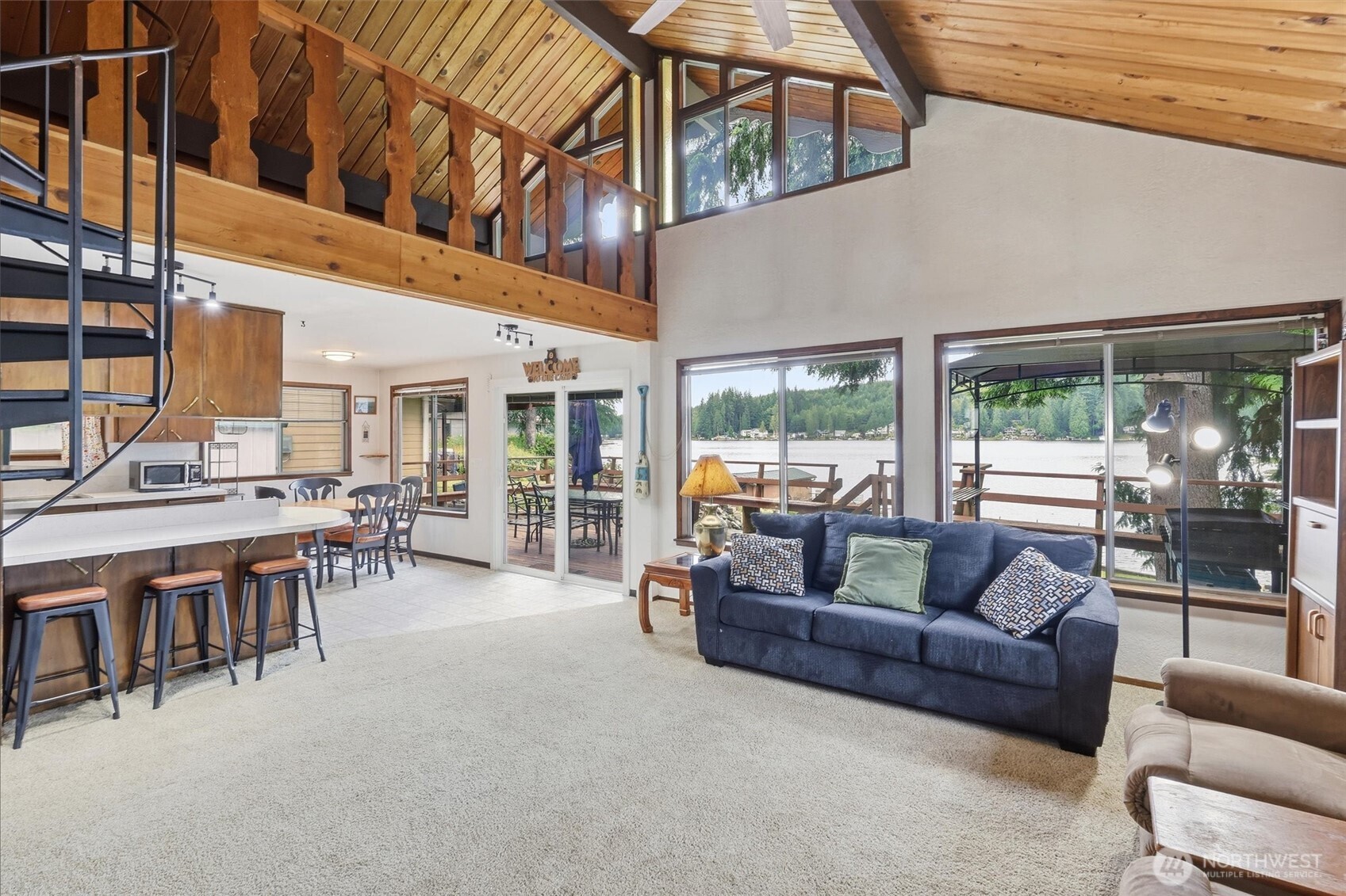 2020 South Lake Roesiger Road Snohomish, WA 98290 - Photo 7 of 36
