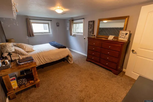 $385,000 | 926 Hobson Street, Lander, WY 82520