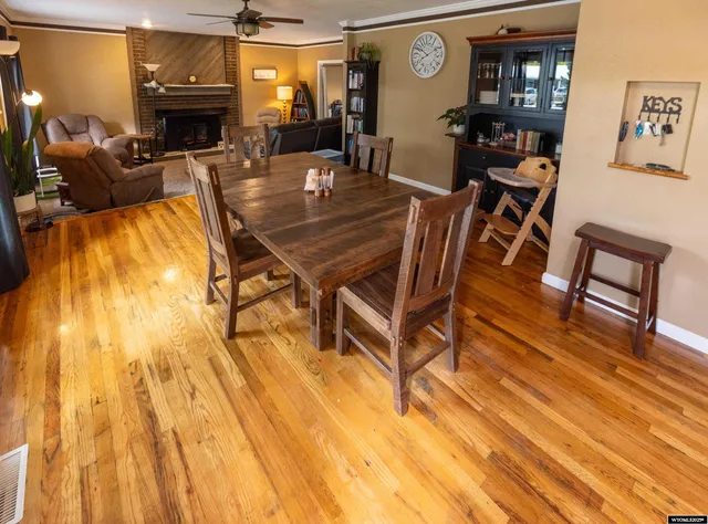 $385,000 | 926 Hobson Street, Lander, WY 82520