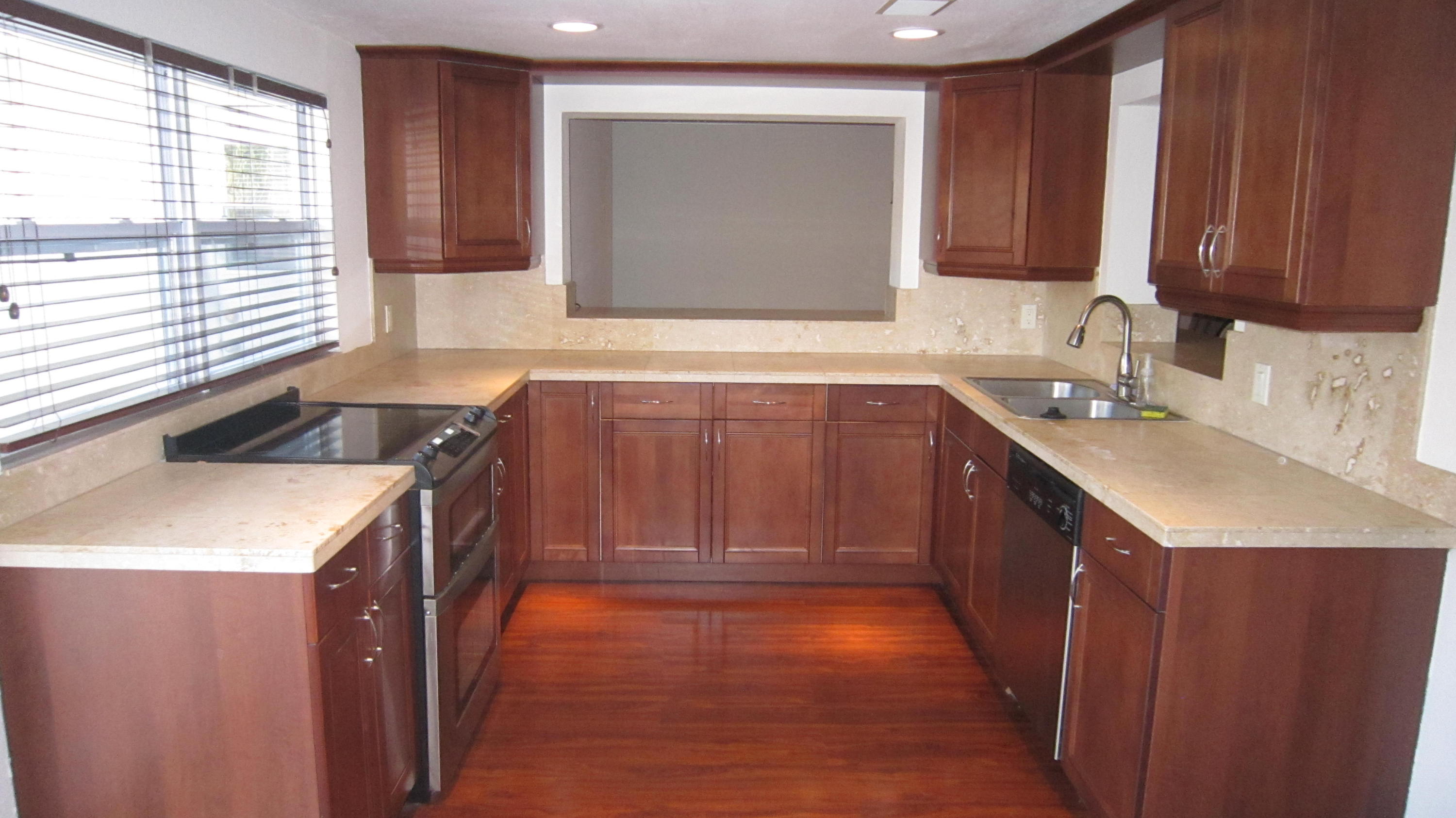 214 Northeast 26th Street Boca Raton, FL 33431 - Photo 4 of 21 IMG_7253.JPG