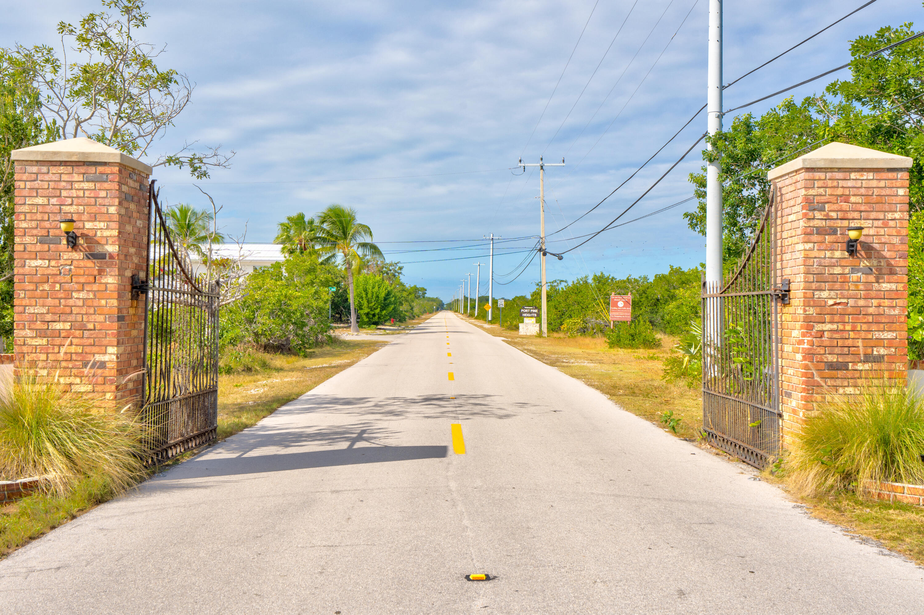 3987 Gordon Road Big Pine Key, FL 33043 - Photo 46 of 49 a view of swimming pool with an outdoor seating