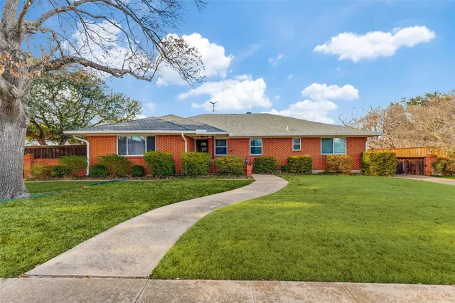 $4,800 | 6201 Worth Street, Dallas, TX 75214